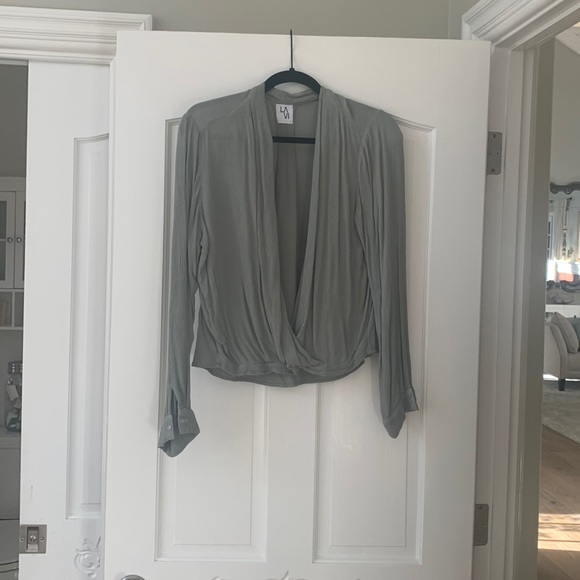 Crossover long sleeved shirt - Picture 1 of 5